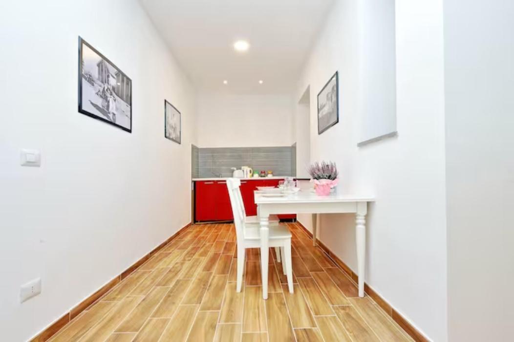 Restart Accommodations Aldobrandini E Sciarra ローマ エクステリア 写真