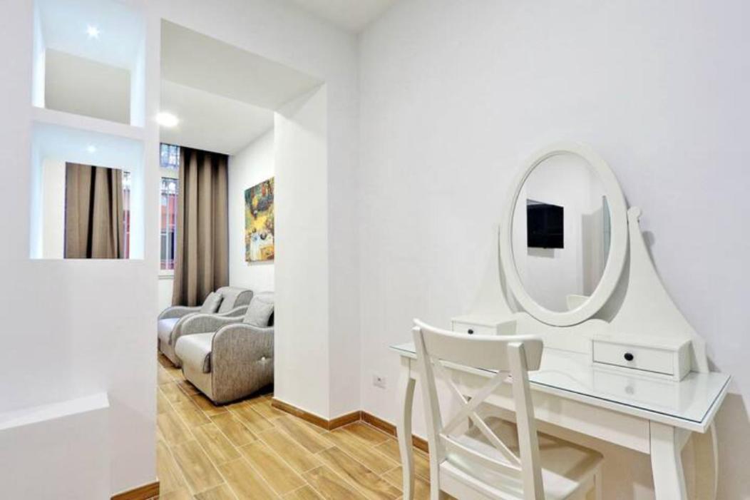 Restart Accommodations Aldobrandini E Sciarra ローマ エクステリア 写真