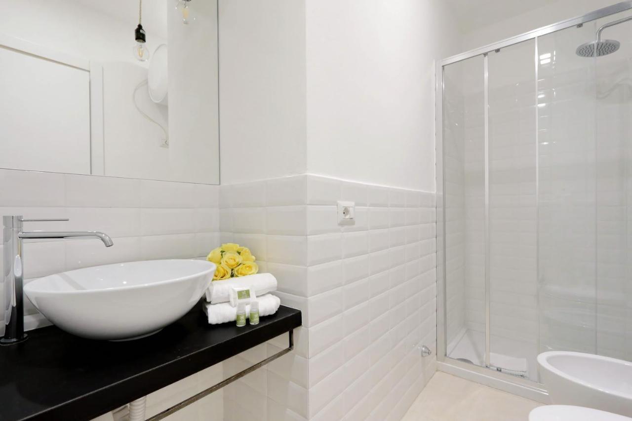 Restart Accommodations Aldobrandini E Sciarra ローマ エクステリア 写真